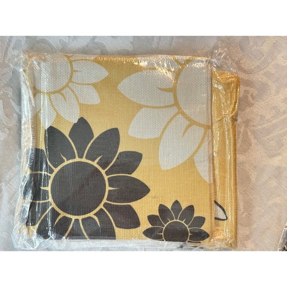Other - F1 Pillow Cover Sunflower Print Yellow Gray White 16x16 Inch Pack of 4 New